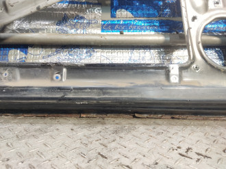 Дверь передняя левая Ml 163