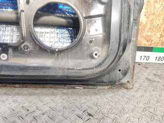 Дверь передняя левая Ml 163