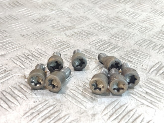 Болт маховика Ml 163