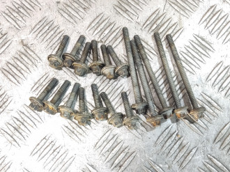 Болт Гайка клапанной крышки Ml 163