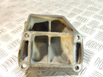 Кронштейн двигателя Ml 163