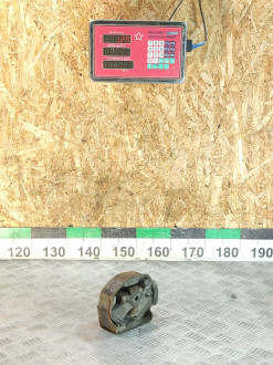 Опора двигателя правая Vito 638