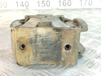 Опора двигателя правая Vito 638