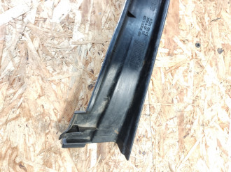 Накладка стекла двери передней левой S 221