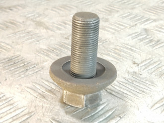 Болт шкива коленвала Vito 638