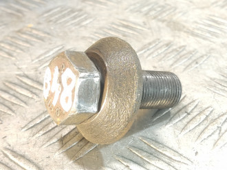 Болт шкива коленвала Vito 638