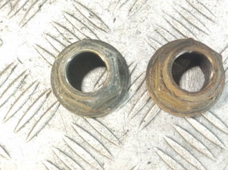 Болт Гайка полуси Vito 638