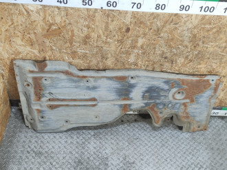 Защита антигравийная правая A 169