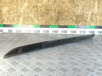 Молдинг стекла Vito 638