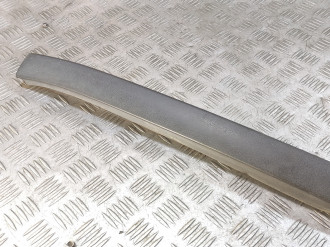 Молдинг стекла Vito 638