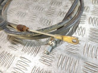 Трос стояночного тормоза E 210