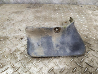 Брызговик правый задний Mitsubishi Lancer 9