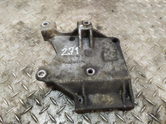 Кронштейн компрессора кондиционера Mitsubishi Lancer 9