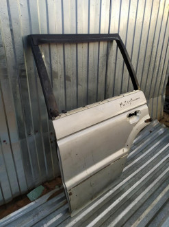 Дверь задняя левая Mitsubishi Pajero 2
