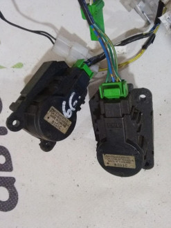 Моторчик заслонки отопителя Mitsubishi Lancer 9