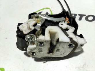 Замок двери задней правой Mitsubishi Outlander XL (CW)