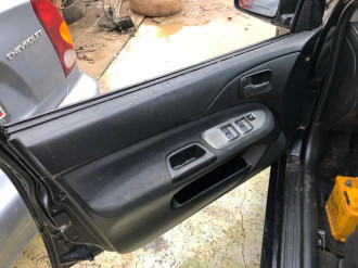 В разборе Mitsubishi Lancer 9