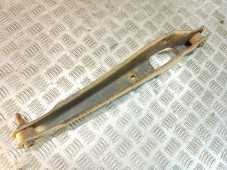 Рычаг задний поперечный правый Mitsubishi Lancer 9