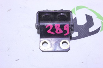 Петля багажника левая Mitsubishi Carisma 2000 2003