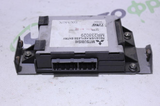 Блок электронный Mitsubishi Carisma 2000 2003