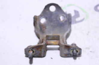 Петля двери передней левой верхняя Mitsubishi Lancer 7