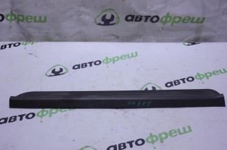 Накладка порога внутренняя задняя правая Mitsubishi Lancer 7