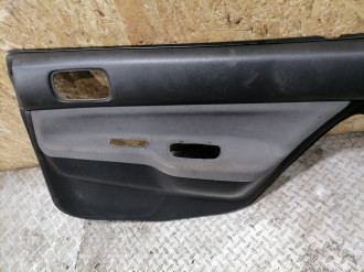 Обшивка двери задней правой Mitsubishi Lancer 9