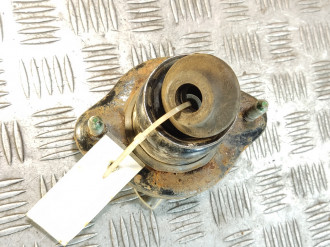 Опора заднего амортизатора Mitsubishi Lancer 9