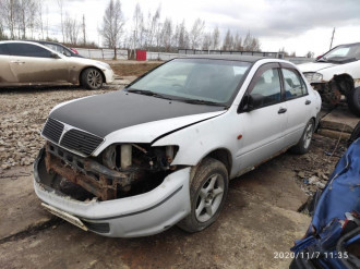 В разборе Mitsubishi Lancer Cedia