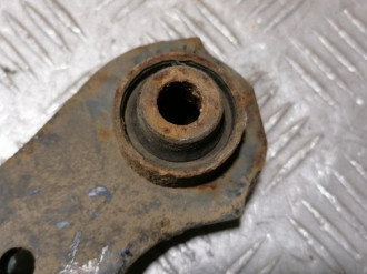 Рычаг задний верхний левый Mitsubishi Lancer 9