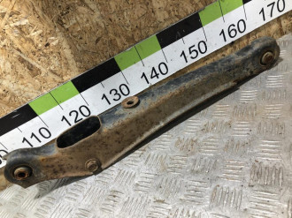 Рычаг задний поперечный правый Mitsubishi Lancer 9