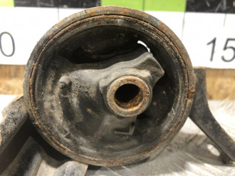 Опора двигателя правая Mitsubishi Lancer 10