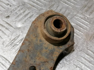 Рычаг задний верхний правый Mitsubishi Lancer 9