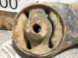 Рычаг задний продольный правый Mitsubishi Lancer 9