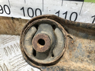 Рычаг задний продольный правый Mitsubishi Lancer 9