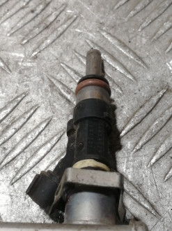 Форсунка двигателя Mitsubishi Lancer 10