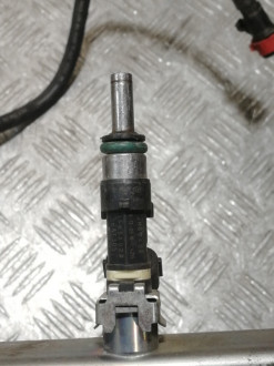 Форсунка двигателя Mitsubishi Lancer 10