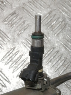 Форсунка двигателя Mitsubishi Lancer 10