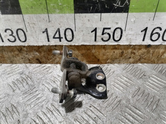 Петля двери задней левой верхняя Mitsubishi Lancer 9