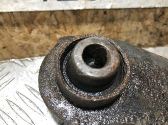 Рычаг задний верхний правый Mitsubishi Lancer 9