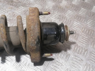 Опора заднего амортизатора Mitsubishi Lancer 9