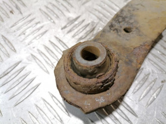 Рычаг задний верхний правый Mitsubishi Lancer 9