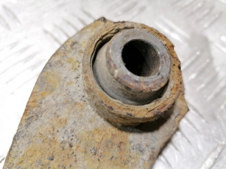 Рычаг задний верхний правый Mitsubishi Lancer 9