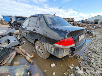 В разборе Mitsubishi Lancer 9