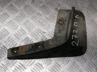 Брызговик левый передний Mitsubishi Lancer 9