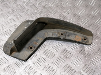 Брызговик левый передний Mitsubishi Lancer 9