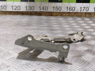 Петля крышки багажника левая Mitsubishi Lancer 9