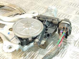 Стеклоподъемник задний левый Mitsubishi L200 КВ