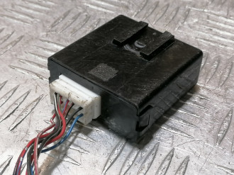 Блок электронный Mitsubishi L200 КВ