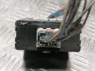 Блок управления раздаткой Mitsubishi L200 КВ